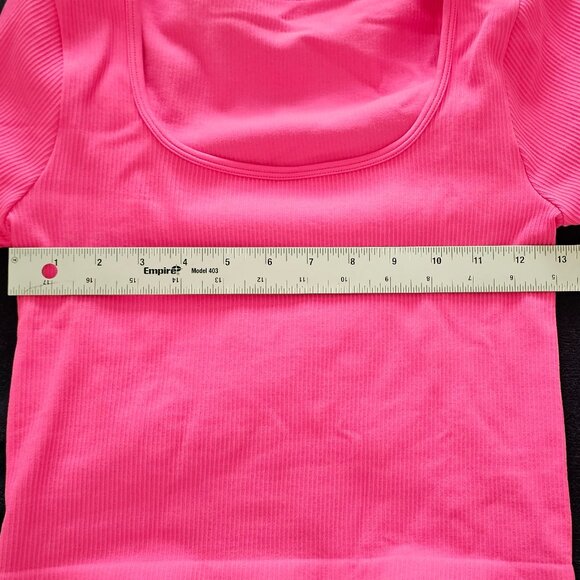 Women’s OQQ Barbie Pink Long Sleeve Cropped Top, Medium - Picture 5 of 7